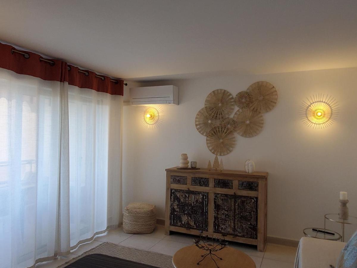 Frejus Plage Le Capitole T2 35M2 Climatise Balcon Eksteriør billede