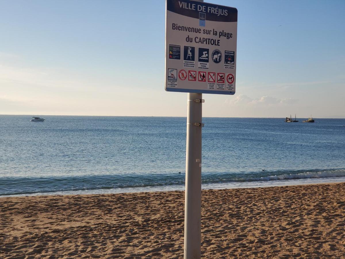 Frejus Plage Le Capitole T2 35M2 Climatise Balcon Eksteriør billede